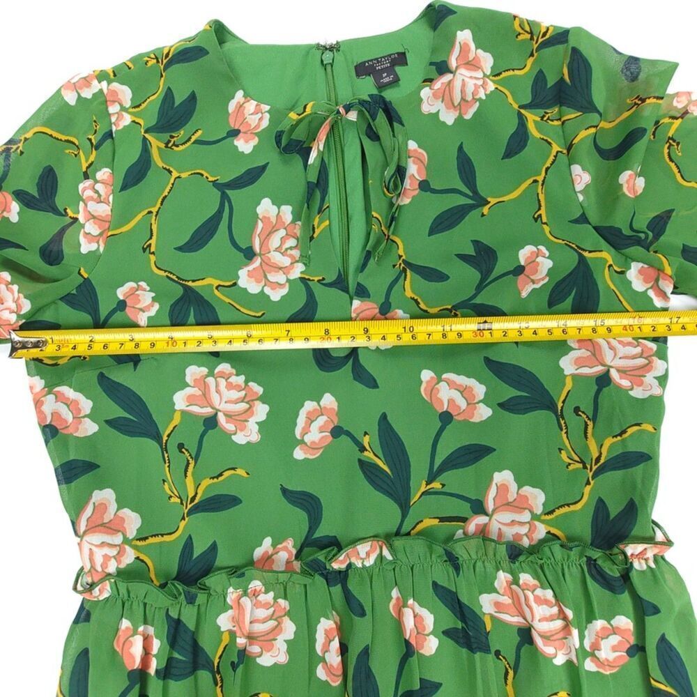NEW Ann Taylor Cottagecore Boho Tiered Flared Mini Dress Olive Floral 2 Petite - Picture 3 of 8